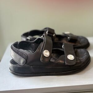Women’s Black Sandals